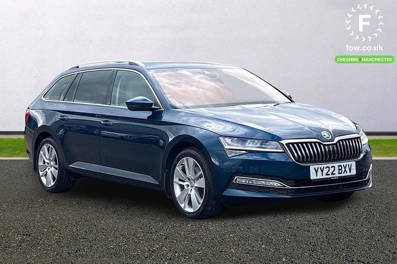 Blue Used 2022 Skoda Superb SE L Estate | £24,399 (Fair price) - Image 1/4