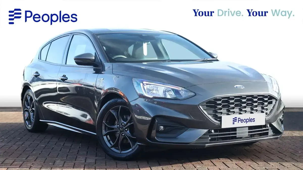 Used Ford Focus ST-Line 125 HP (91 kW) 2020 Grey Hatchback