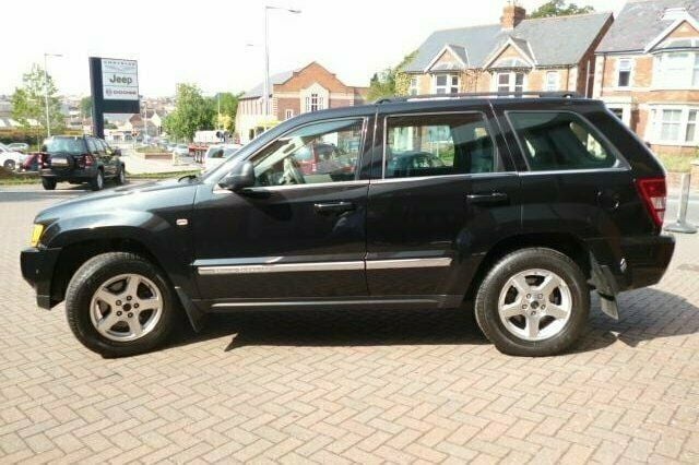 Used 2006 Jeep Grand Cherokee SUV | £8,995 (Expensive) - Image 1/4