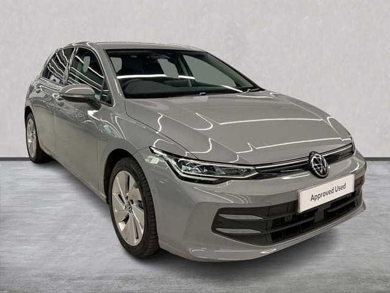Used 2025 VW Golf VIII | £24,299 (Fair price) - Image 1/4