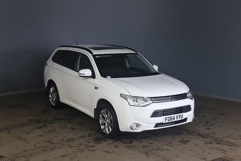 Used Mitsubishi Outlander P-HEV 2015