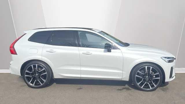 Used Volvo XC60 Ultimate 247 HP (181 kW) 2024 SUV
