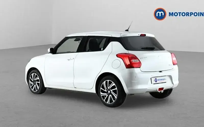 Used Suzuki Swift SZ5 83 HP (61 kW) 2023 Hatchback