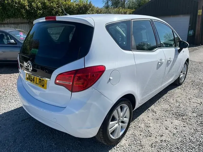 Używany Vauxhall Meriva 2014 Biały Minivan