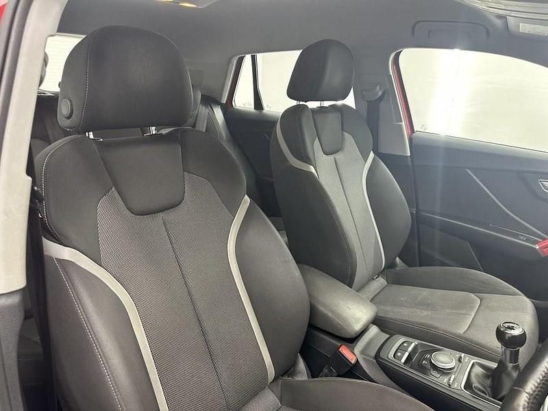 Used Audi Q2 Sport 116 HP (85 kW) 2017 Red SUV