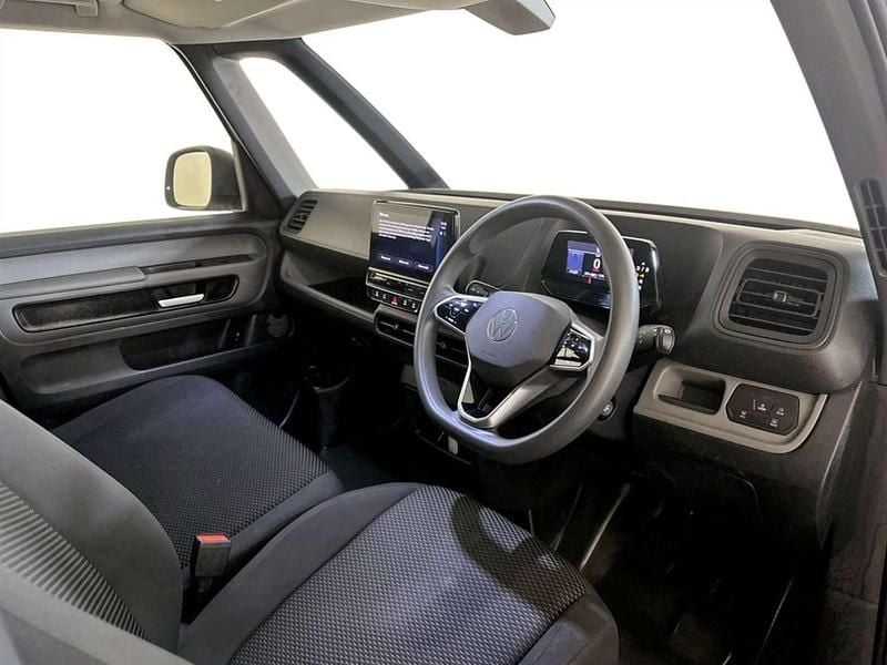 Used VW ID. Buzz Pro 210 kW (286 HP) 2023 White MPV