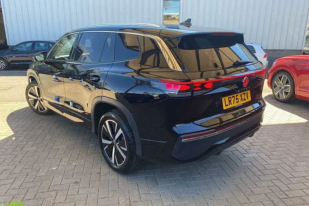 Used VW Tayron Elegance 193 HP (141 kW) 2025 Black SUV