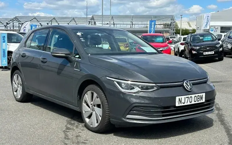 Używany VW Golf VIII Style 131 KM (96 kW) 2024 Hatchback