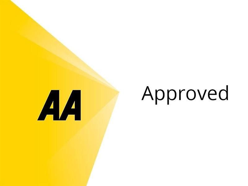 Used Land Rover Defender SE 240 HP (176 kW) 2021 Black SUV