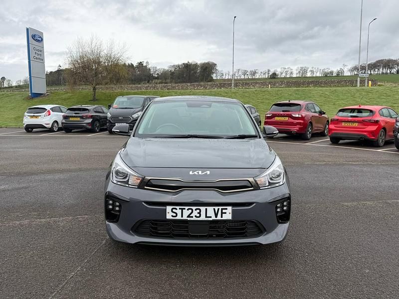 Begagnad Kia Rio GT-Line S 2023 Grå Halvkombi