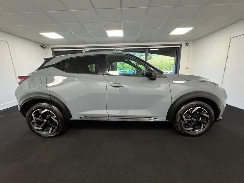 Used Nissan Juke N-Connecta 114 HP (83 kW) 2023 Grey SUV