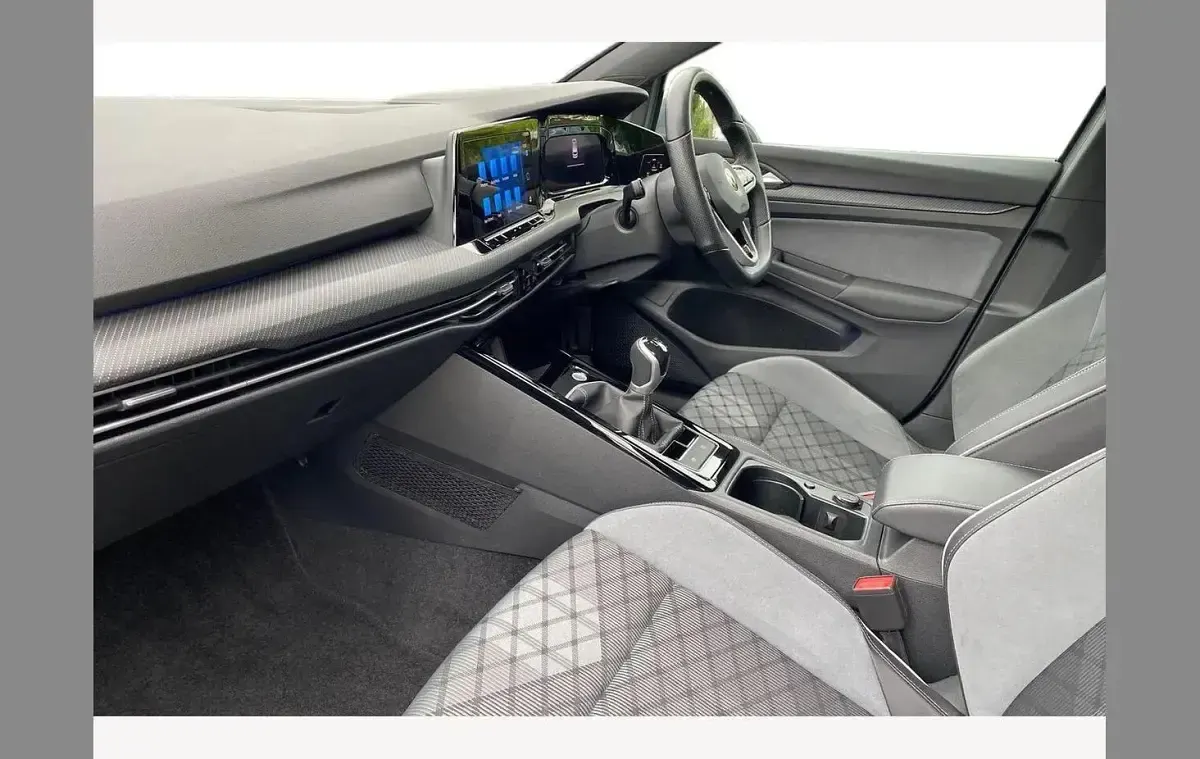 Used VW Golf VIII R-line 150 HP (110 kW) 2023 Moonstone grey Hatchback