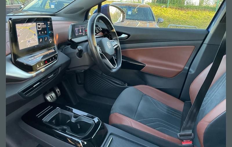 Used VW ID.4 Pure 108 kW (148 HP) 2021 Blue SUV