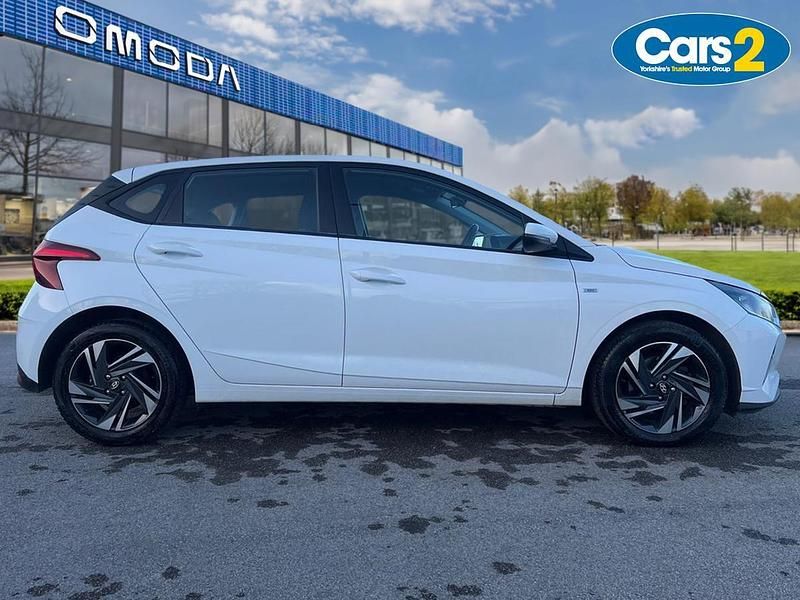 Used Hyundai i20 SE 2020 White Hatchback