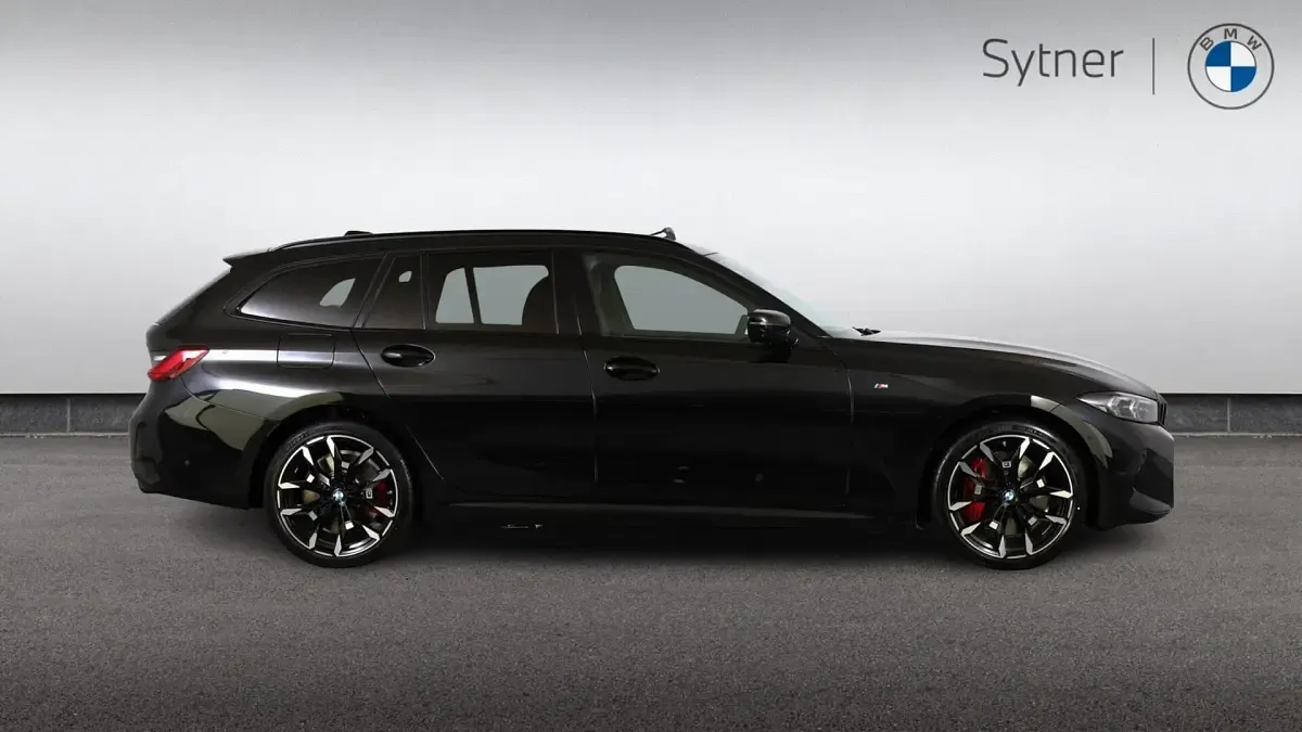 Used BMW 330 M Sport 288 HP (211 kW) 2026 Black Estate