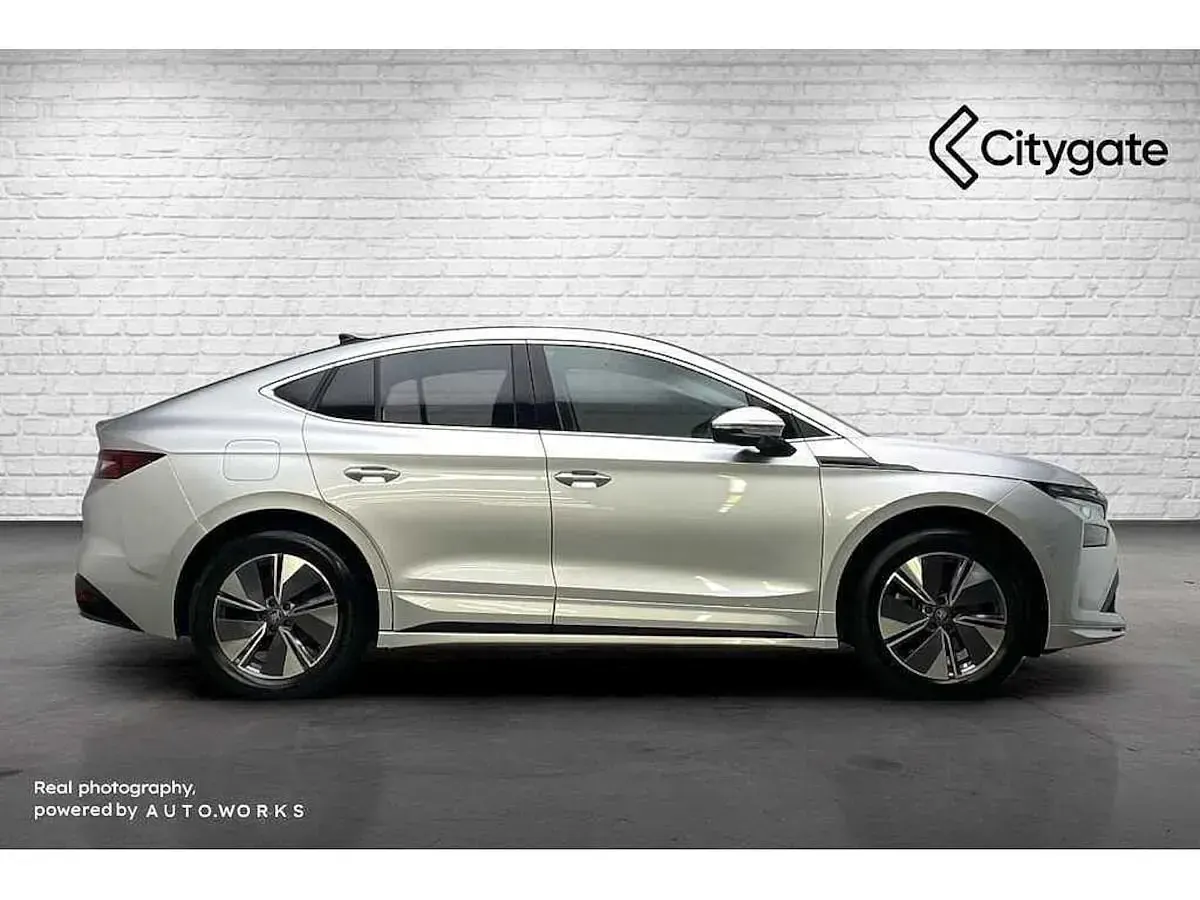 Used Skoda Enyaq iV 154 kW (210 HP) 2025 Brilliant silver metallic SUV