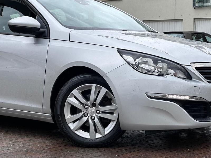 Used Peugeot 308 Active 2017 Silver Estate