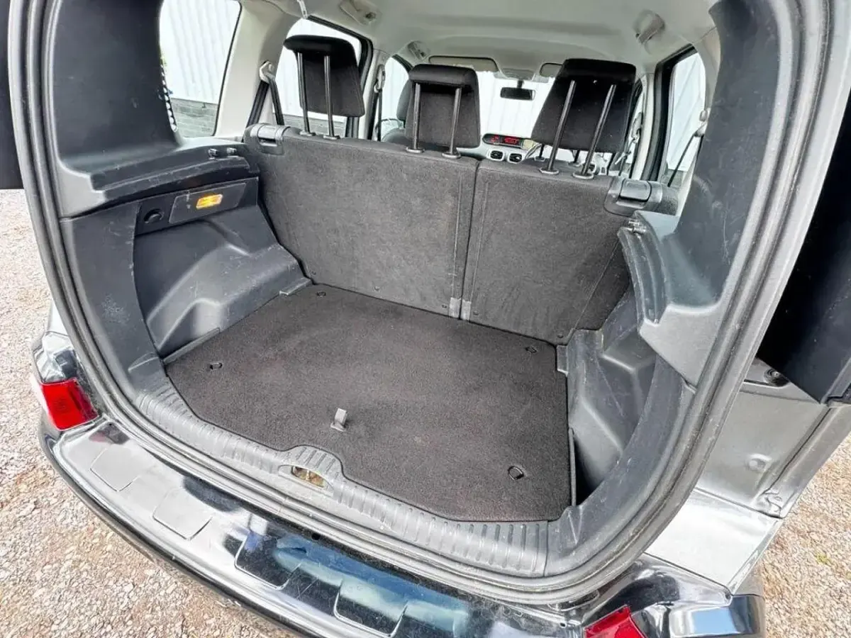 Used Citroën C3 Picasso PureTech 108 HP (79 kW) 2016 Grey MPV