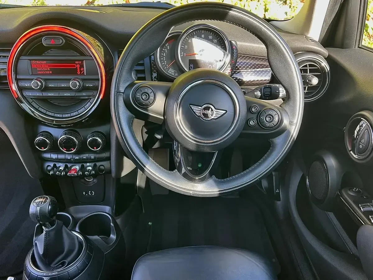 Używany Mini Cooper S Hatch 192 KM (141 kW) 2017 Szary Hatchback