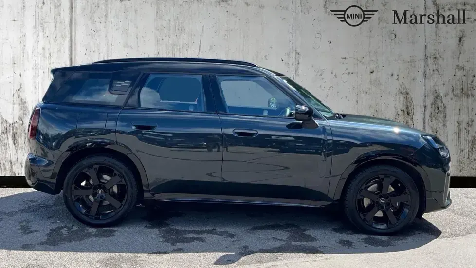 Used Mini Countryman Sport 170 HP (125 kW) 2025 Legend grey SUV