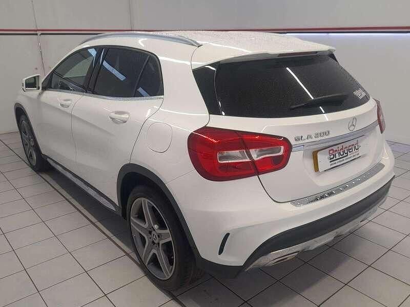 Used Mercedes GLA200 AMG line 2019 White SUV