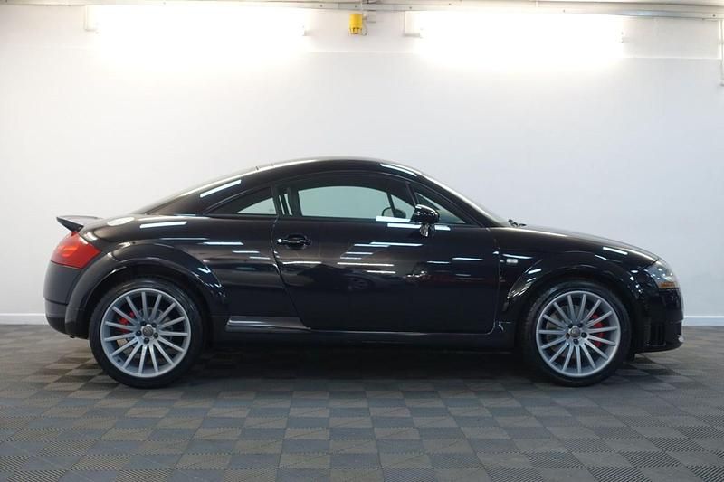 Used Audi TT Sport 240 HP (176 kW) 2005 Black Coupe
