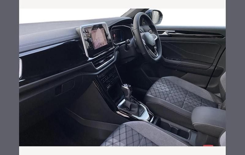 Used VW T-Roc R-line 150 HP (110 kW) 2025 Black SUV