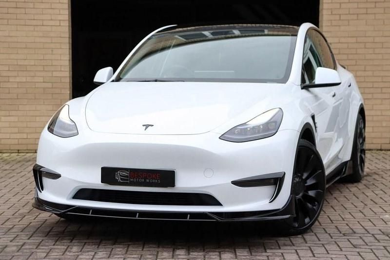 Used Tesla Model Y Performance 392 kW (534 HP) 2022 White SUV