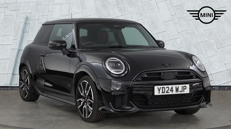 Used Mini Cooper S Hatch 201 HP (147 kW) 2024 Black Hatchback