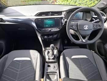 Nouă Vauxhall Corsa Ultimate 100 CP (73 kW) 2026 Argintiu Hatchback