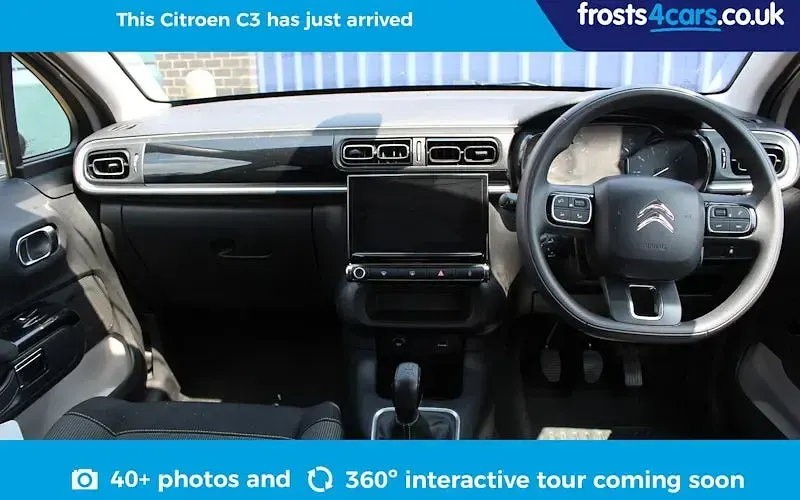 Used Citroën C3 PureTech 83 HP (61 kW) 2024 Grey Hatchback