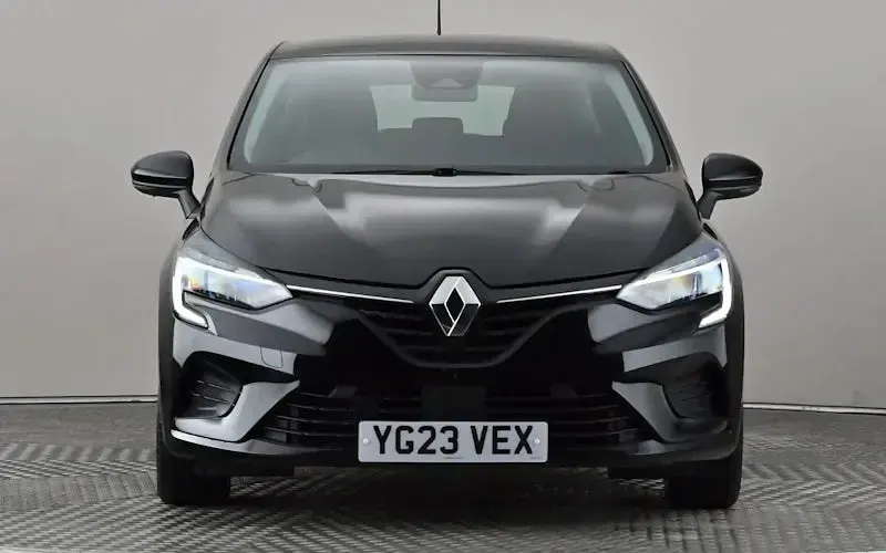 Used Renault Clio Evolution 90 HP (66 kW) 2023 Hatchback