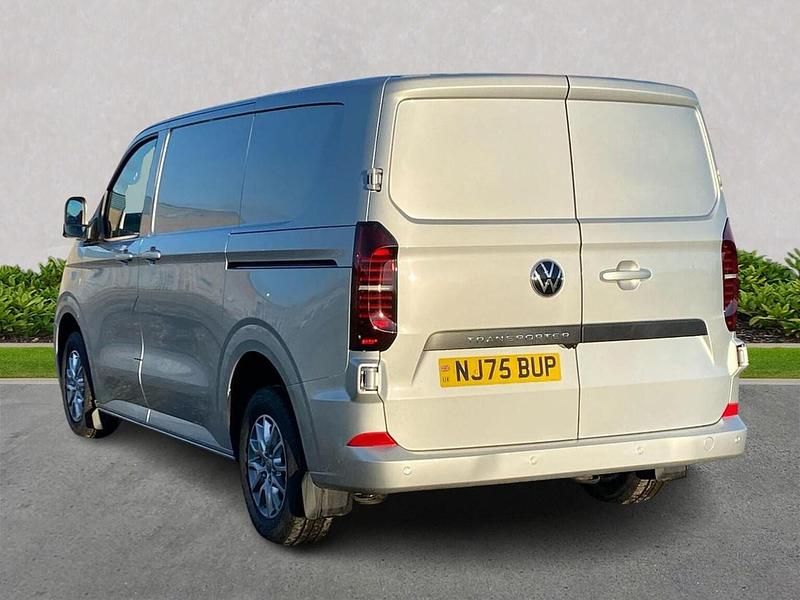 Used VW Transporter Pro 150 HP (110 kW) 2025 Grey Van