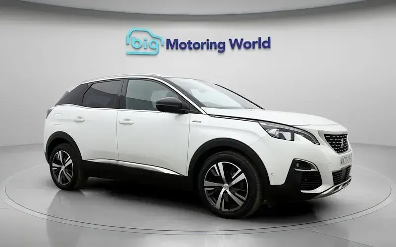 Used Peugeot 3008 GT-line 131 HP (96 kW) 2020 White Hatchback