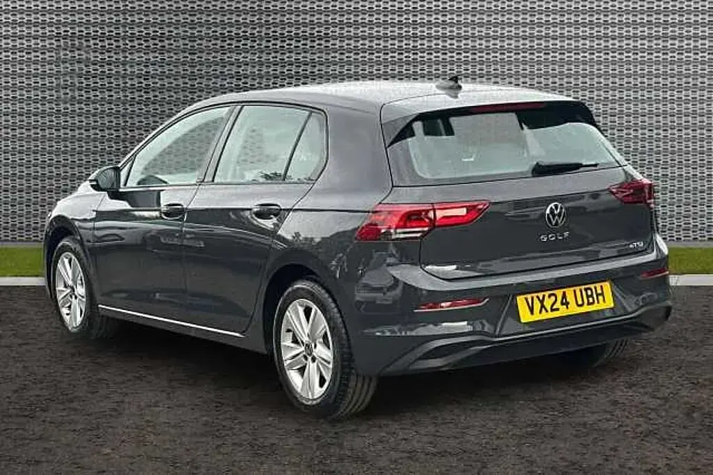 Used VW Golf VIII 150 HP (110 kW) 2024