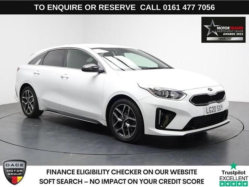 White Used 2020 Kia ProCeed GT-Line Hatchback | £14,240 (Fair price) - Image 1/3