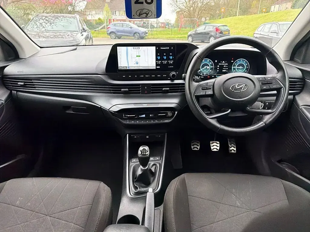 Używany Hyundai Bayon Premium 120 KM (88 kW) 2023 Niebieski SUV