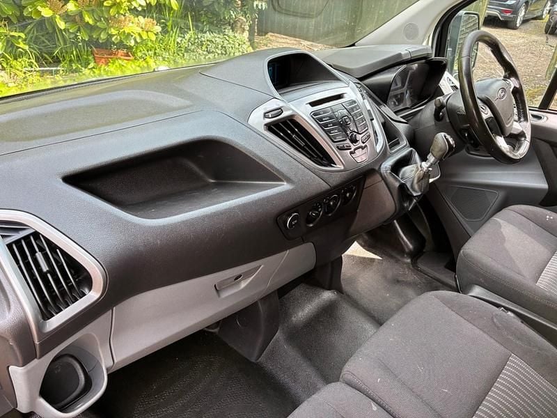 Used Ford Transit Custom Trend 125 HP (91 kW) 2016 Black Van