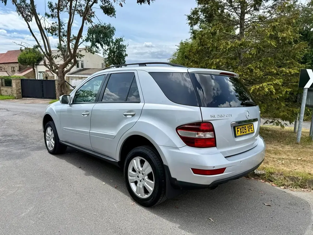 Used Mercedes ML280 SE 2009 Silver SUV