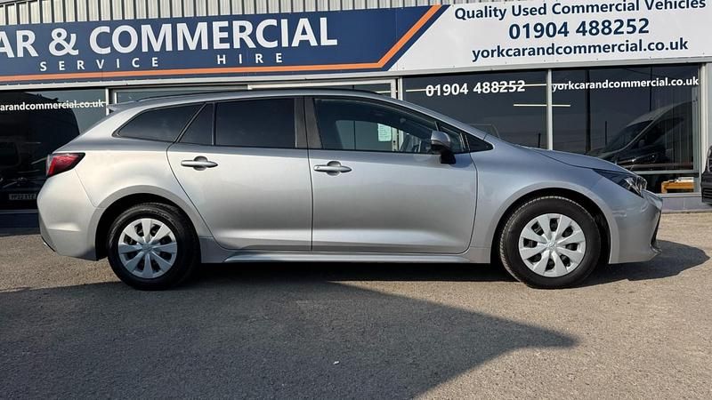 Used Toyota Corolla 120 HP (88 kW) 2022 Silver