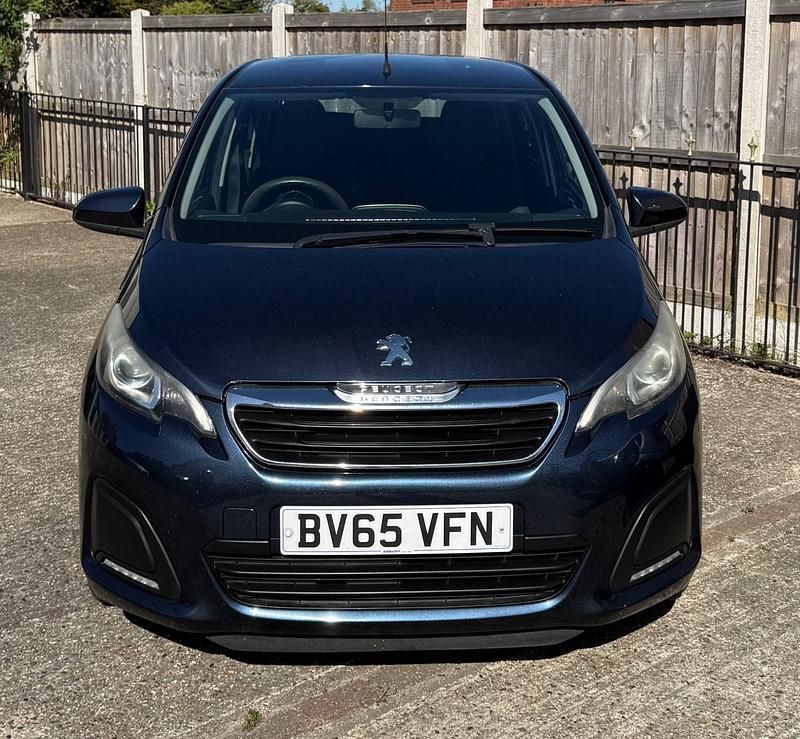 Used Peugeot 108 Active 68 HP (50 kW) 2015 Blue Hatchback