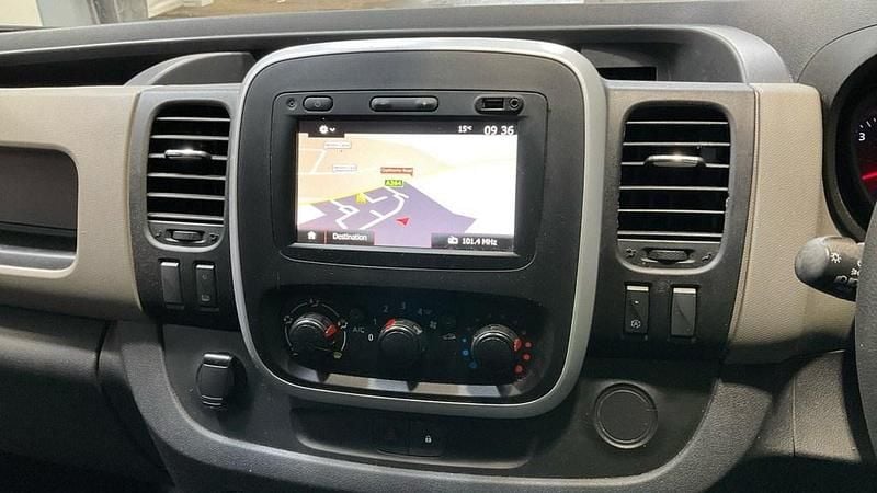 Used Renault Trafic Business 2019 Grey MPV