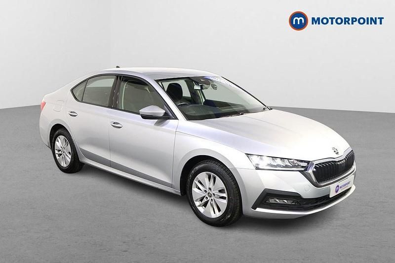 Silver Used 2023 Skoda Octavia SE Hatchback | £15,049 (Fair price) - Image 1/4