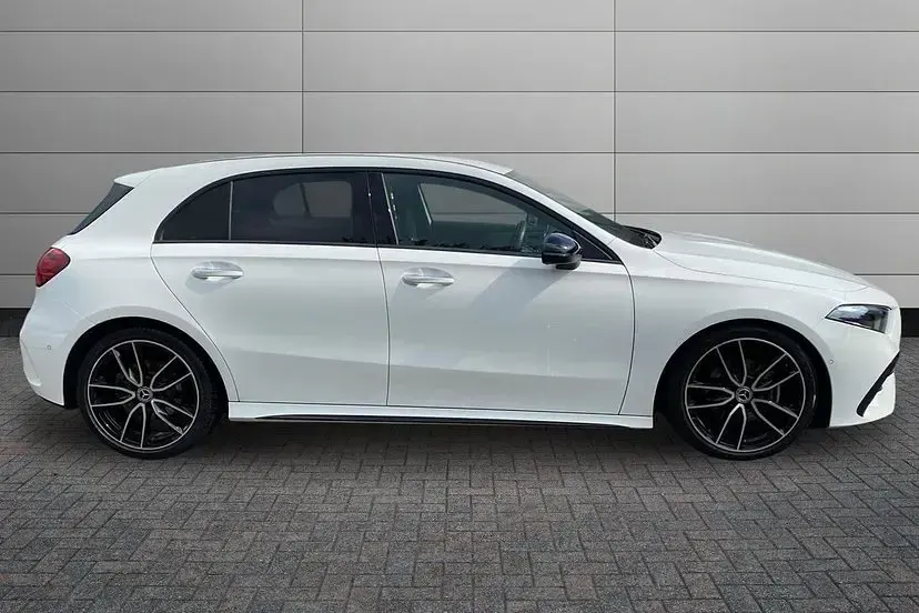 Used Mercedes A200 AMG line 175 HP (128 kW) 2025 Polar white Hatchback
