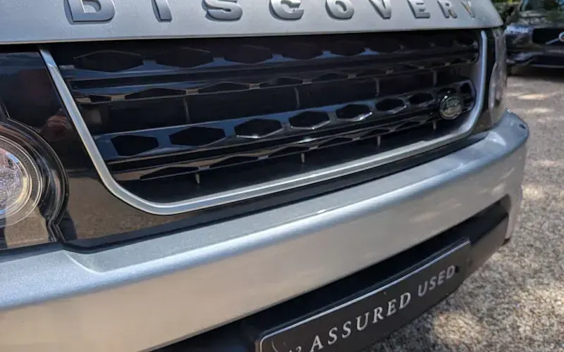 Used Land Rover Discovery Landmark 256 HP (188 kW) 2016 Silver SUV