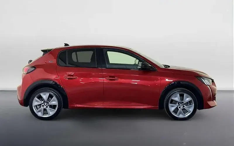 Used Peugeot e-208 GTi 100 kW (136 HP) 2022 Red Hatchback