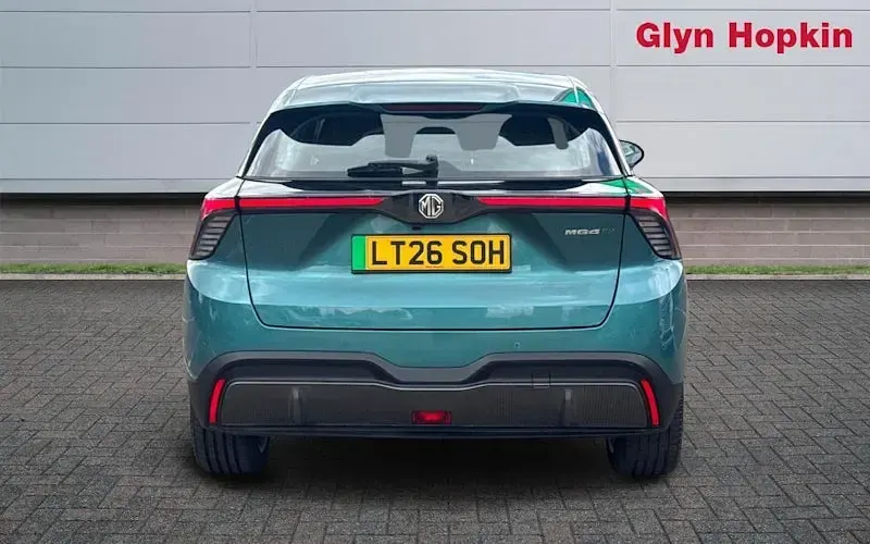 Used MG MG4 EV 319 kW (435 HP) 2026 Green Hatchback