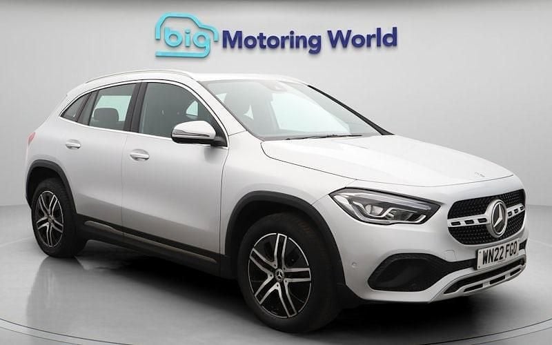 Used 2022 Mercedes GLA180 Executive SUV | £25,025 (Fair price) - Image 1/4