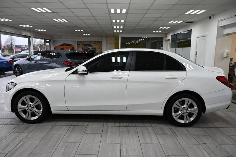 Used Mercedes C220 Executive 2016 White Sedan