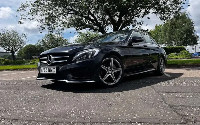 Used Mercedes C220 AMG line 170 HP (125 kW) 2015 Sedan